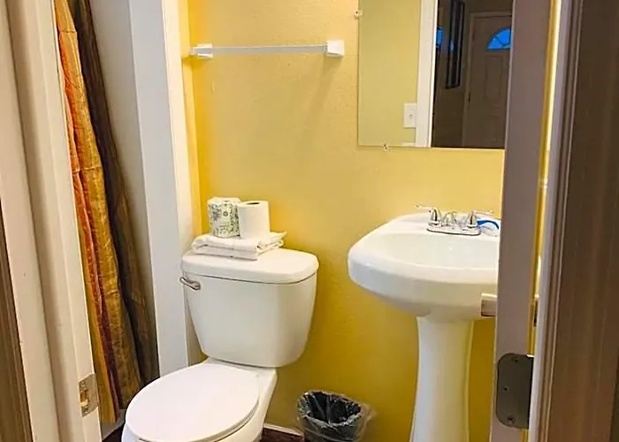 Royal North Resort 3*